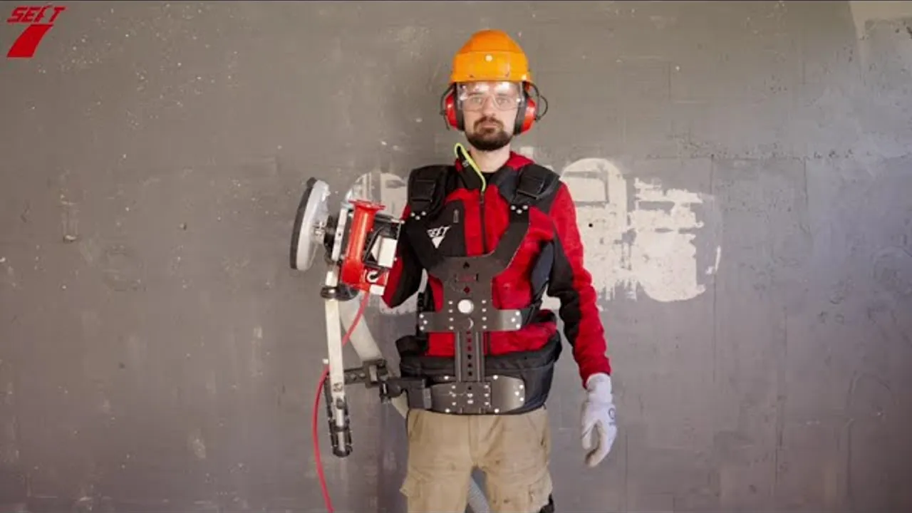 Exoskelett Scourpio - Demonstration